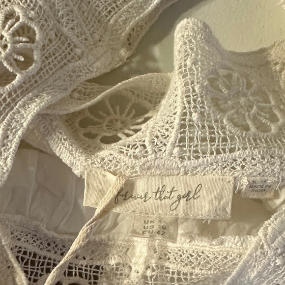 Anthropologie White Blouse with Yellow Floral Embroidery - Picture 10 of 11